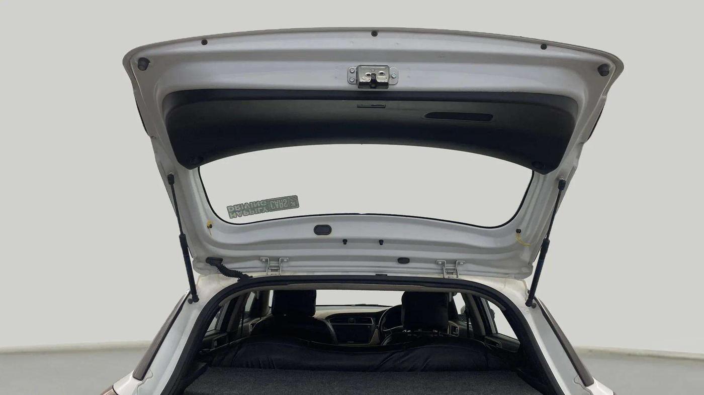 2019 Hyundai Elite i20 MAGNA PLUS 1.2, Petrol, Manual, 62,506 km, Boot Door Open