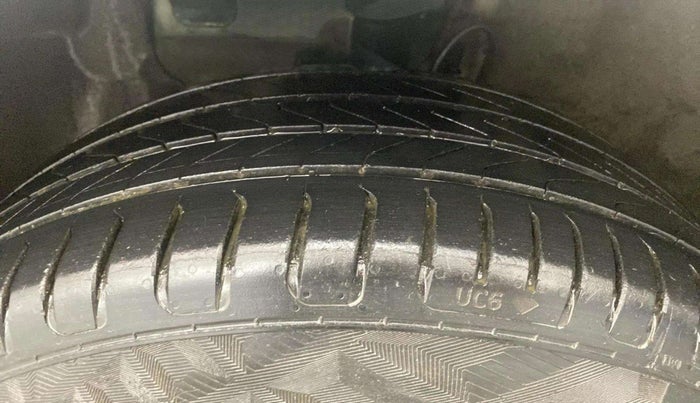 2019 Hyundai Elite i20 MAGNA PLUS 1.2, Petrol, Manual, 62,506 km, Left Rear Tyre Tread