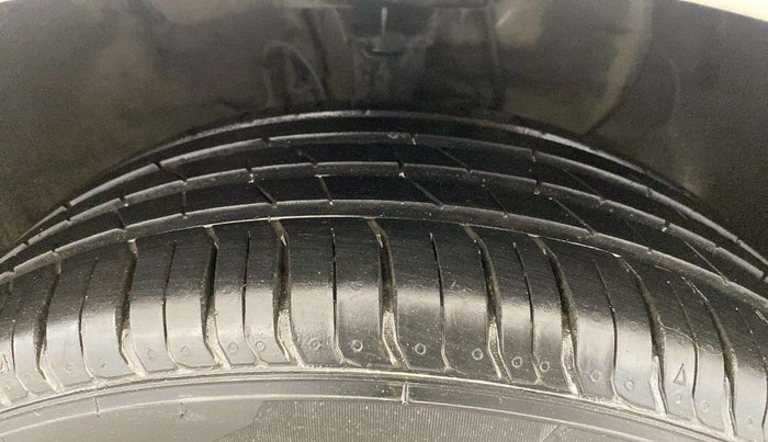 2019 Hyundai Elite i20 MAGNA PLUS 1.2, Petrol, Manual, 62,506 km, Right Rear Tyre Tread