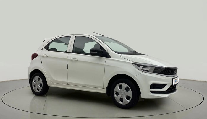 2023 Tata Tiago XT (O) PETROL, Petrol, Manual, 8,934 km, Right Front Diagonal