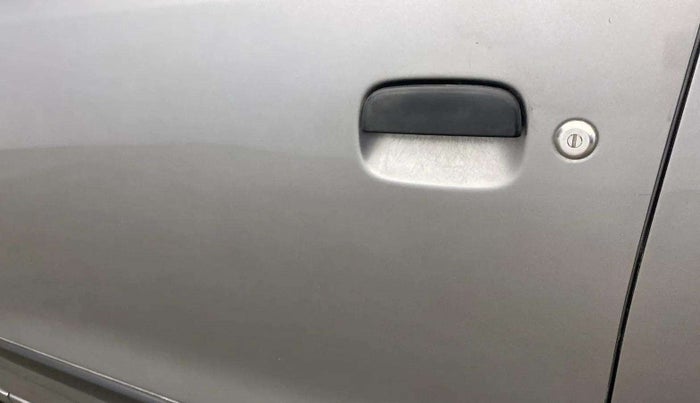 2018 Maruti Wagon R 1.0 LXI CNG, CNG, Manual, 95,427 km, Front passenger door - Minor scratches