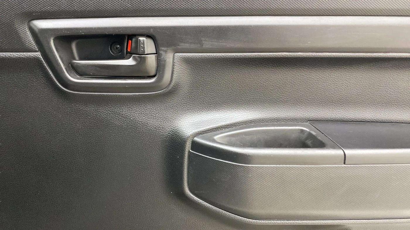 2020 Maruti S PRESSO VXI PLUS AMT, Petrol, Automatic, 38,493 km, Driver Side Door Panels Control