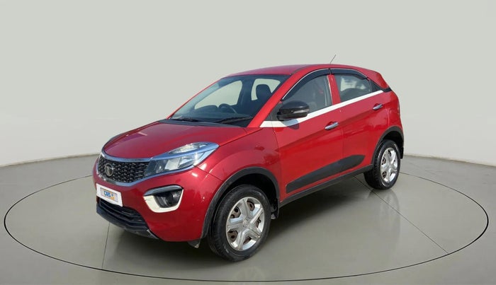 2018 Tata NEXON XM PETROL, CNG, Manual, 97,166 km, Left Front Diagonal