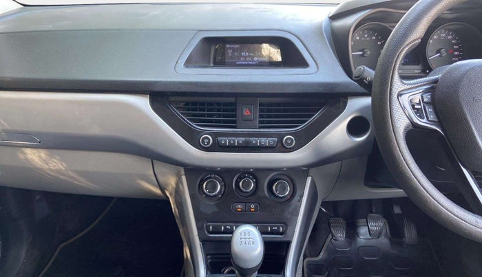 2018 Tata NEXON XM PETROL, CNG, Manual, 97,166 km, Air Conditioner