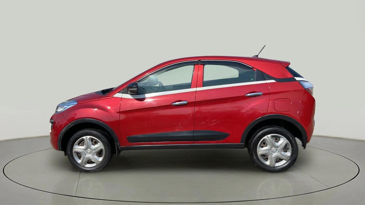 2018 Tata NEXON XM PETROL, CNG, Manual, 97,948 km, Left Side