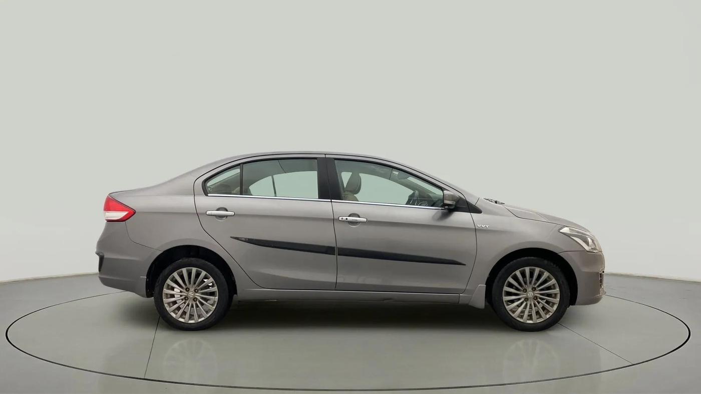 2016 Maruti Ciaz ZXI+ AT, Petrol, Automatic, 71,119 km, Right Side View
