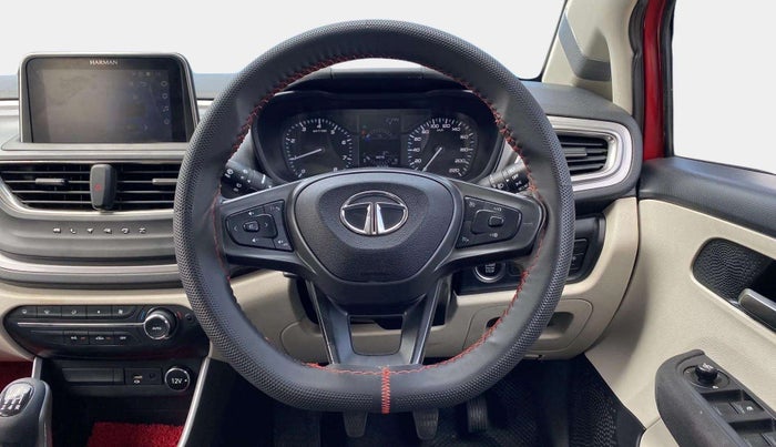 2021 Tata ALTROZ XZ PETROL, Petrol, Manual, 25,754 km, Steering Wheel Close Up