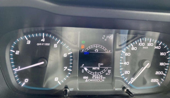 2021 Tata ALTROZ XZ PETROL, Petrol, Manual, 25,754 km, Odometer Image