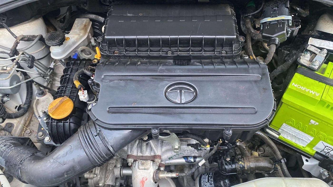 2021 Tata Tiago XZA PLUS DUAL TONE PETROL, Petrol, Automatic, 15,166 km, Open Bonet