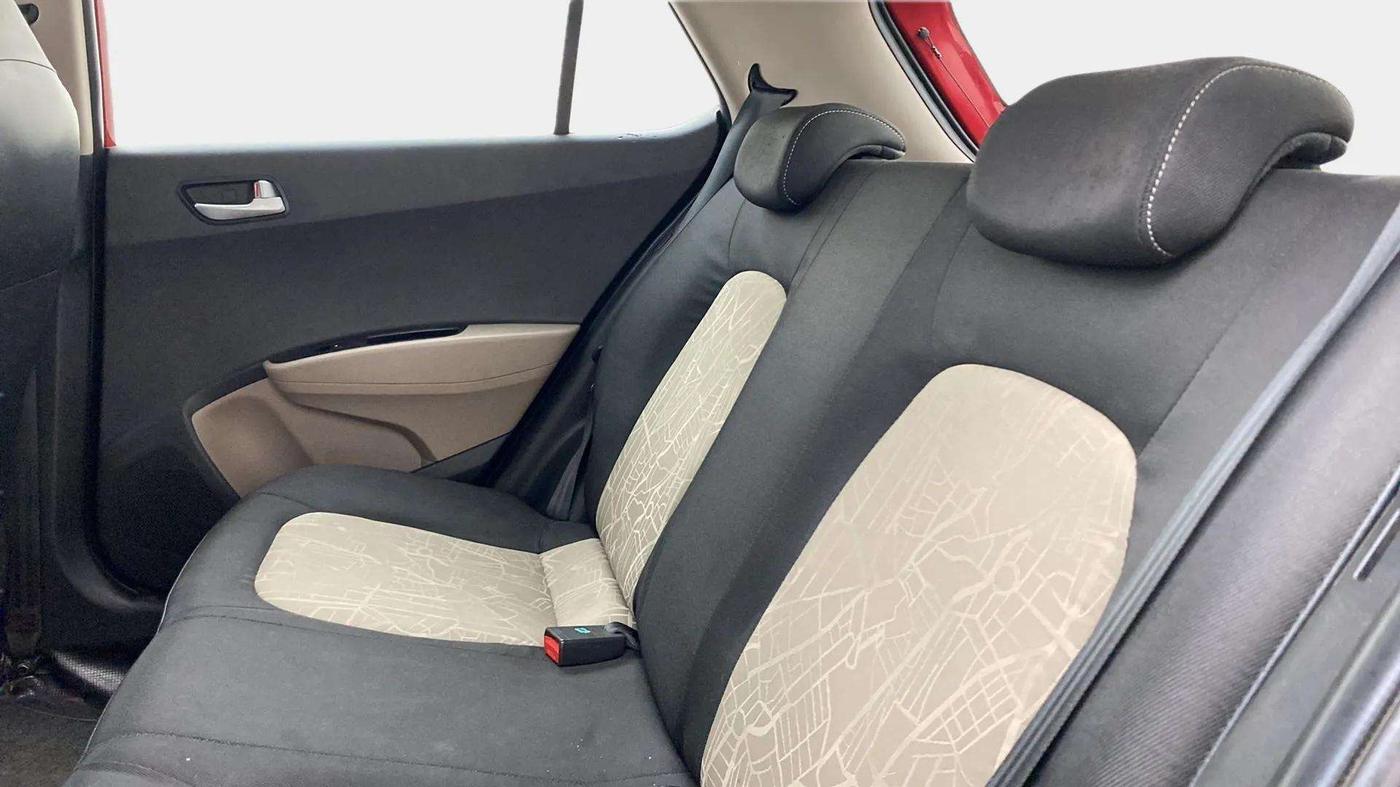 2017 Hyundai Grand i10 ASTA 1.2 KAPPA VTVT, Petrol, Manual, 81,533 km, Right Side Rear Door Cabin