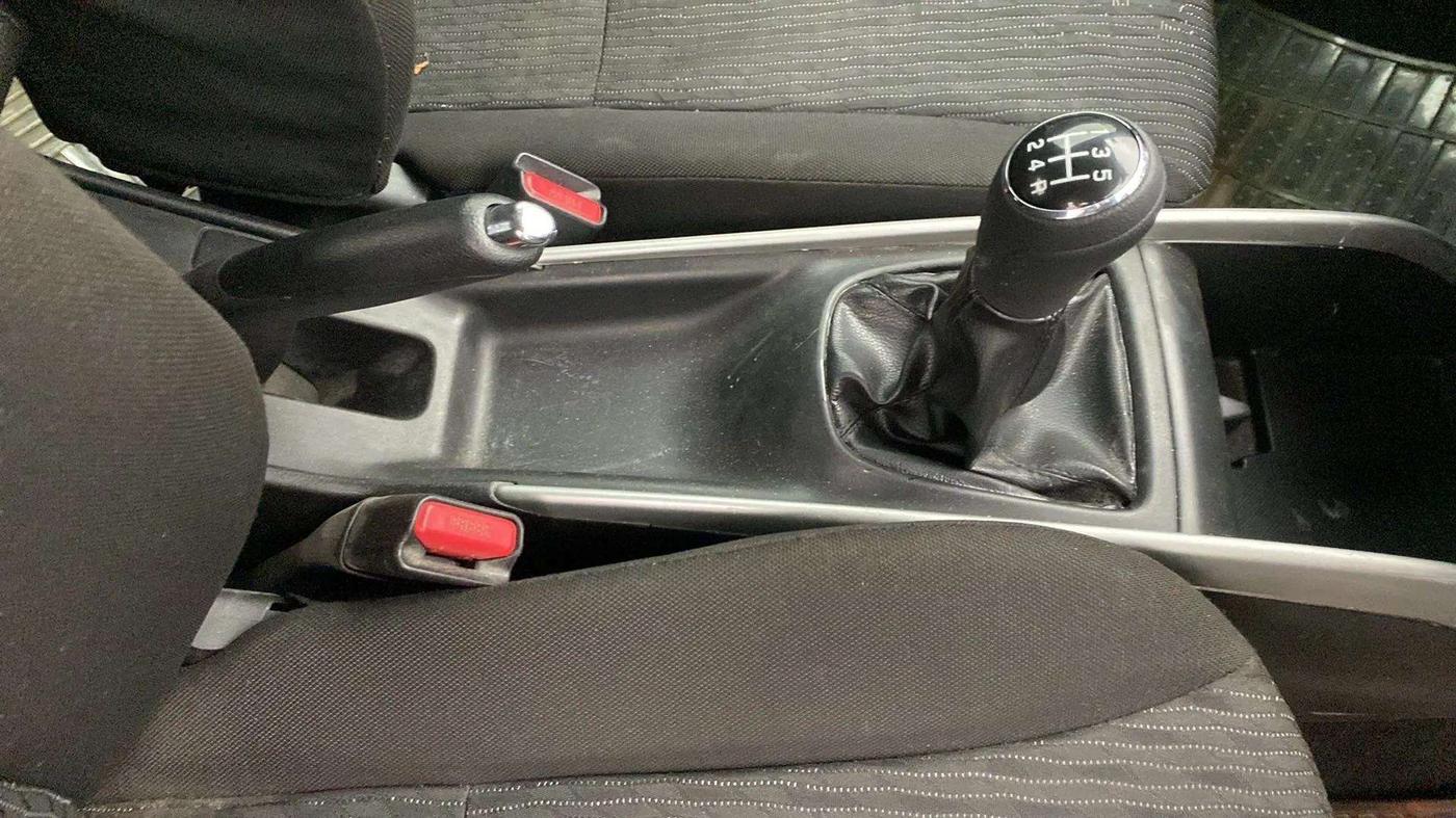 2016 Maruti Baleno ALPHA PETROL 1.2, Petrol, Manual, 64,078 km, Gear Lever
