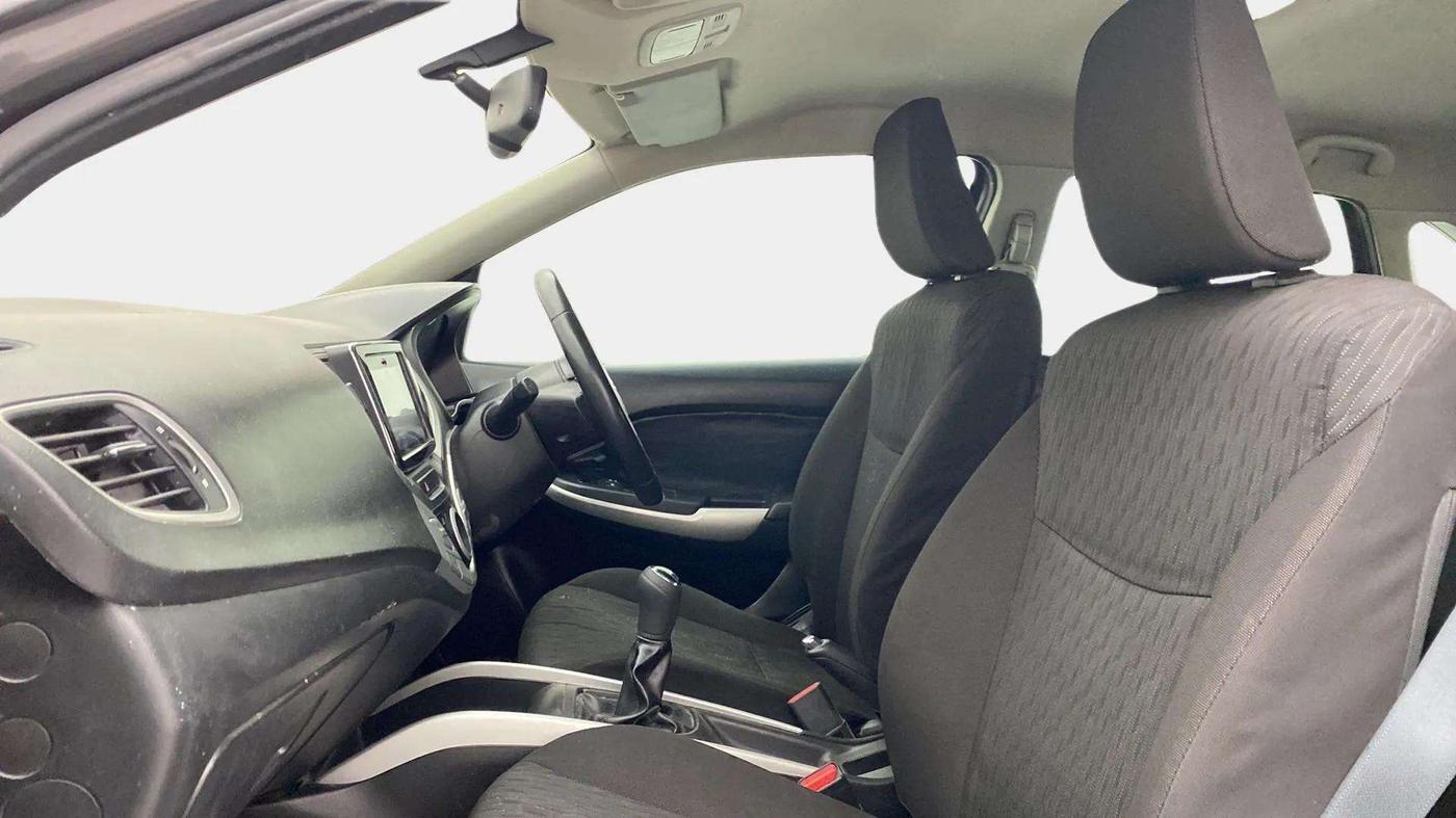 2016 Maruti Baleno ALPHA PETROL 1.2, Petrol, Manual, 64,078 km, Right Side Front Door Cabin
