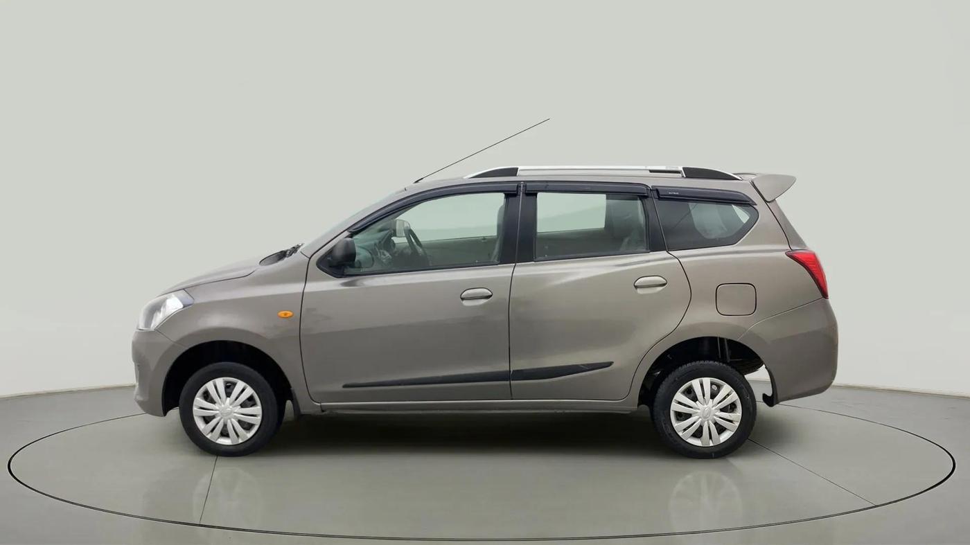 2017 Datsun Go Plus T, Petrol, Manual, 29,868 km, Left Side