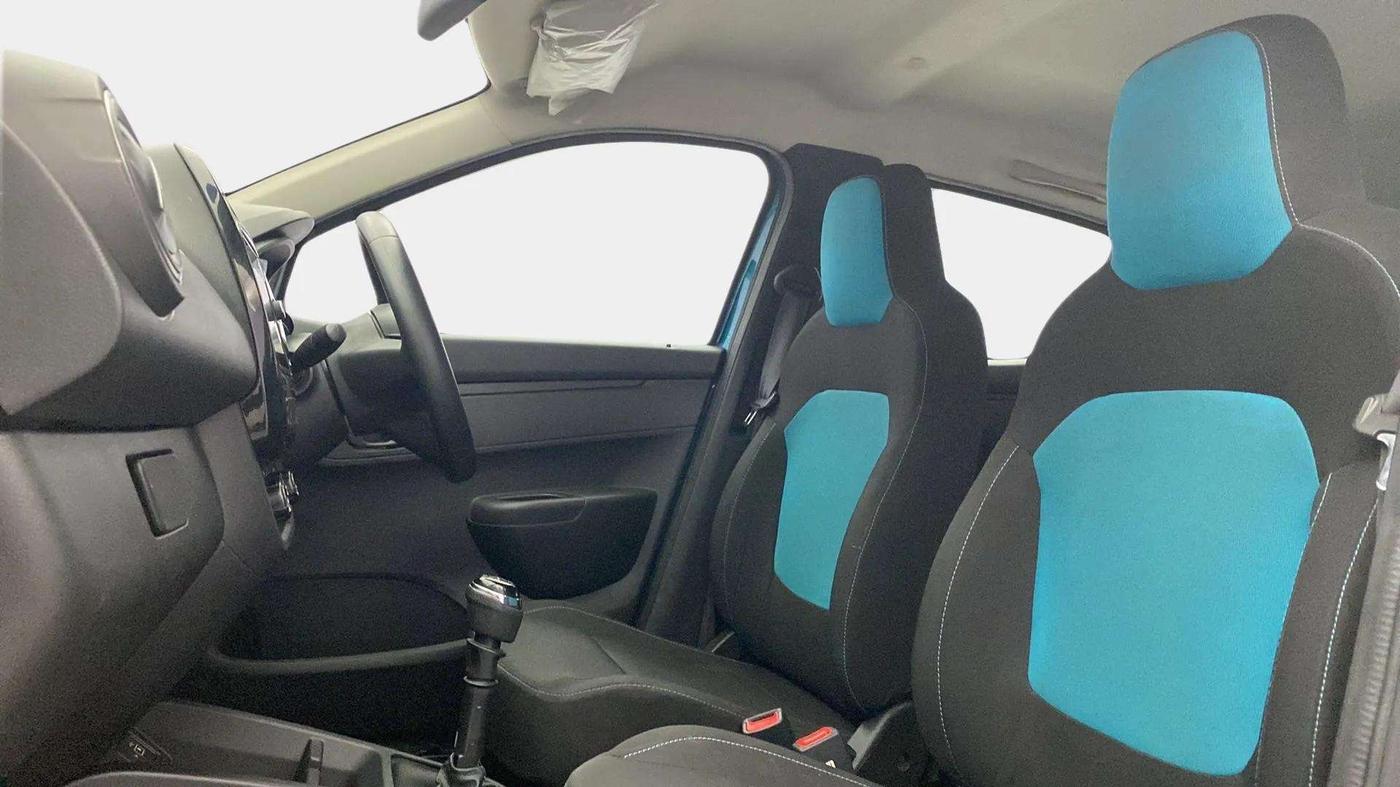 2021 Renault Kwid NEOTECH RXL 0.8, Petrol, Manual, 22,404 km, Right Side Front Door Cabin