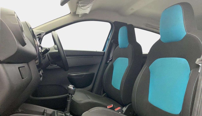 2021 Renault Kwid NEOTECH RXL 0.8, Petrol, Manual, 22,404 km, Right Side Front Door Cabin