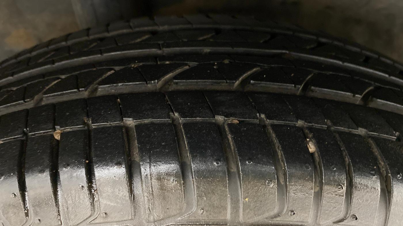 2017 Honda City V MT PETROL, Petrol, Manual, 63,810 km, Right Rear Tyre Tread