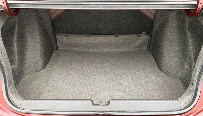2017 Honda City V MT PETROL, Petrol, Manual, 63,810 km, Boot Inside