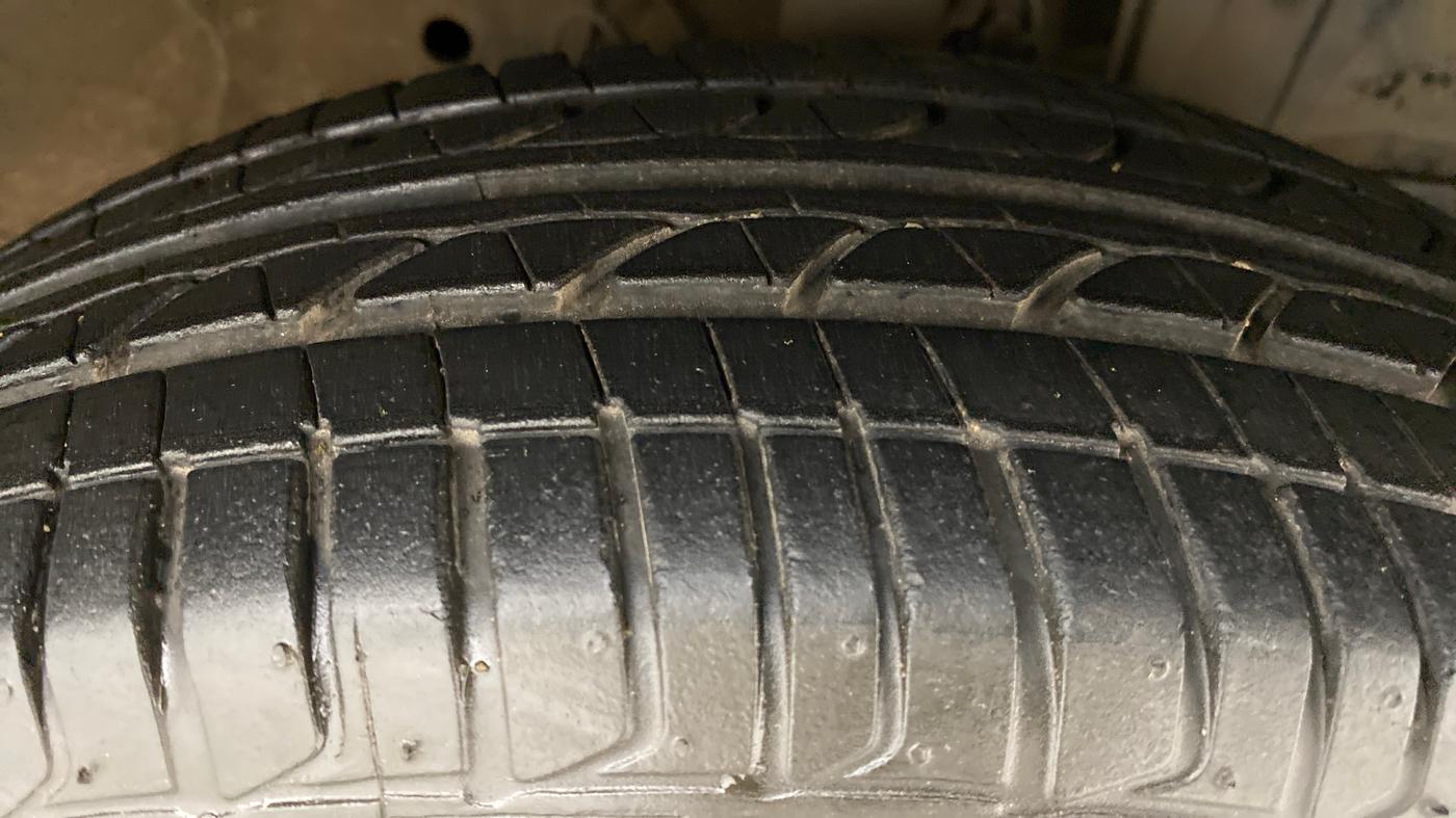 2017 Honda City V MT PETROL, Petrol, Manual, 63,810 km, Right Front Tyre Tread