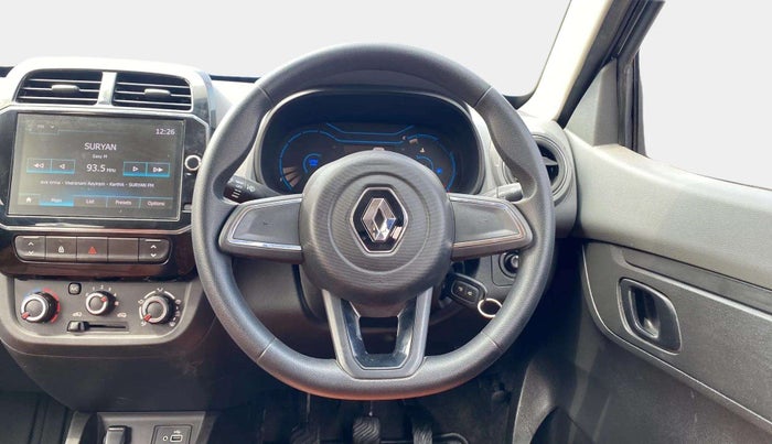 2022 Renault Kwid RXT 1.0 (O), Petrol, Manual, 12,590 km, Steering Wheel Close Up