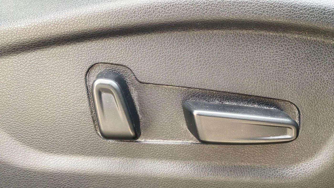 2022 Hyundai Creta SX (O) 1.5 DIESEL, Diesel, Manual, 62,420 km, Driver Side Adjustment Panel