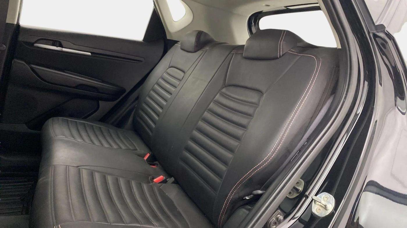 2022 KIA SONET HTK PLUS 1.2, Petrol, Manual, 23,245 km, Right Side Rear Door Cabin