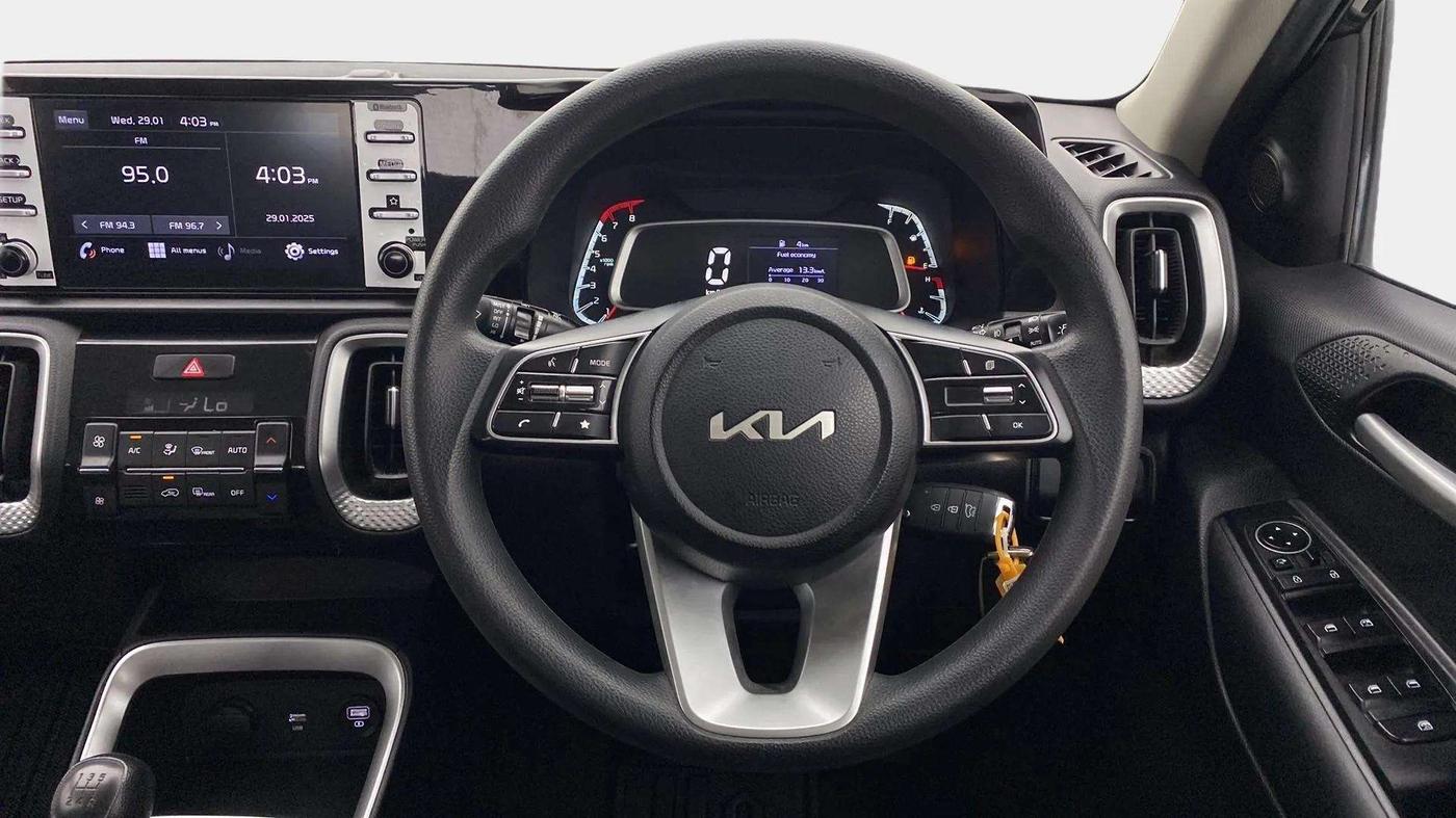 2022 KIA SONET HTK PLUS 1.2, Petrol, Manual, 23,245 km, Steering Wheel Close Up