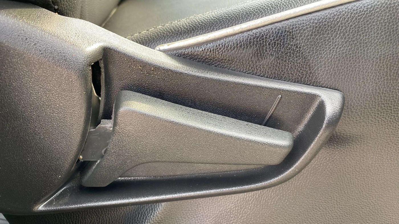 2024 Maruti S PRESSO VXI+, Petrol, Manual, 2,113 km, Driver Side Adjustment Panel