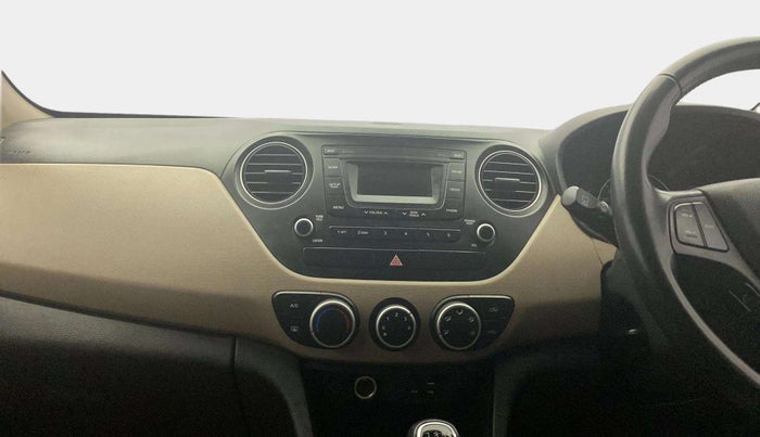 2016 Hyundai Grand i10 ASTA (O) 1.2 KAPPA VTVT, Petrol, Manual, 70,285 km, Air Conditioner