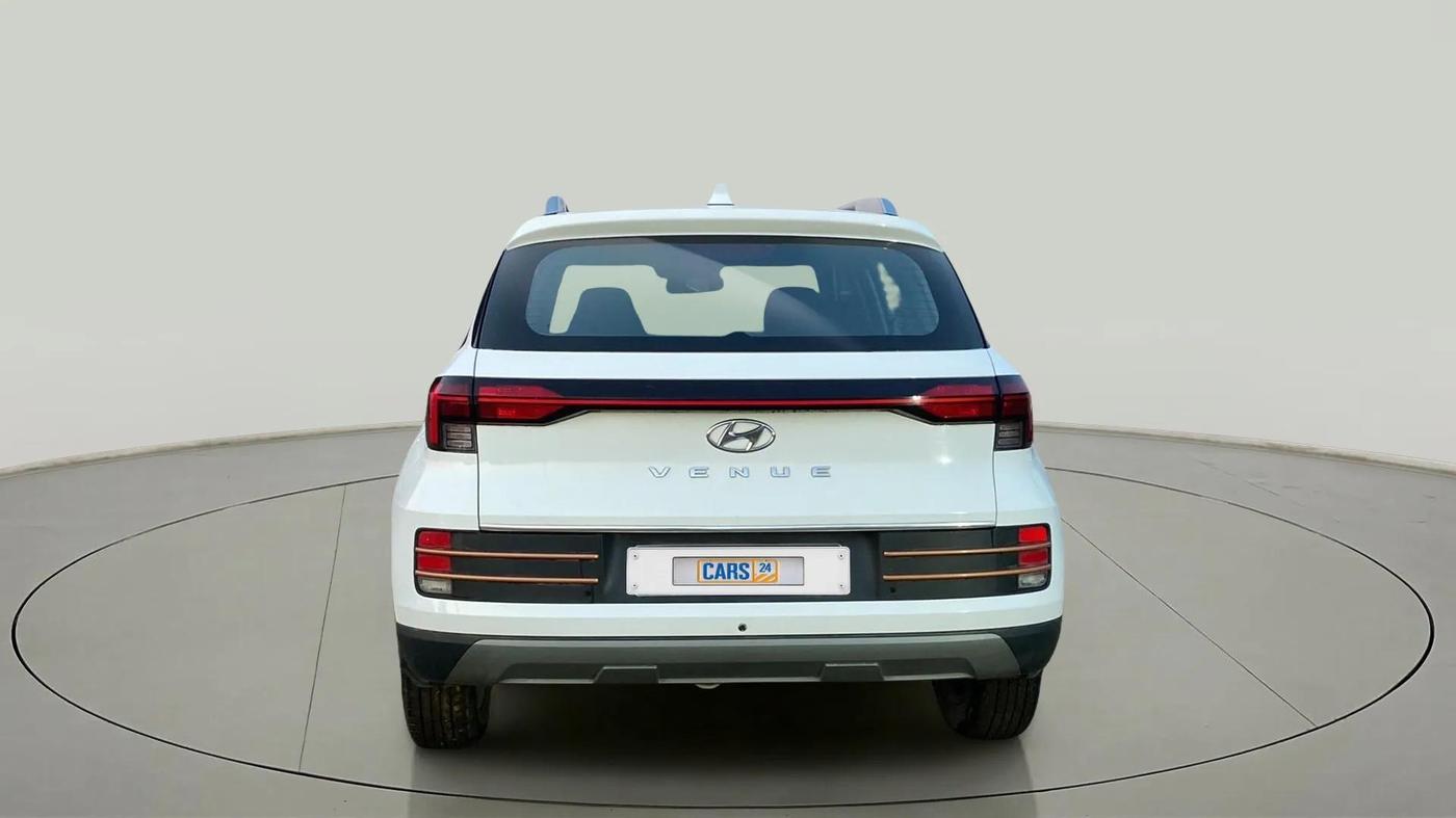 2023 Hyundai VENUE S 1.2, Petrol, Manual, 27,899 km, Back/Rear