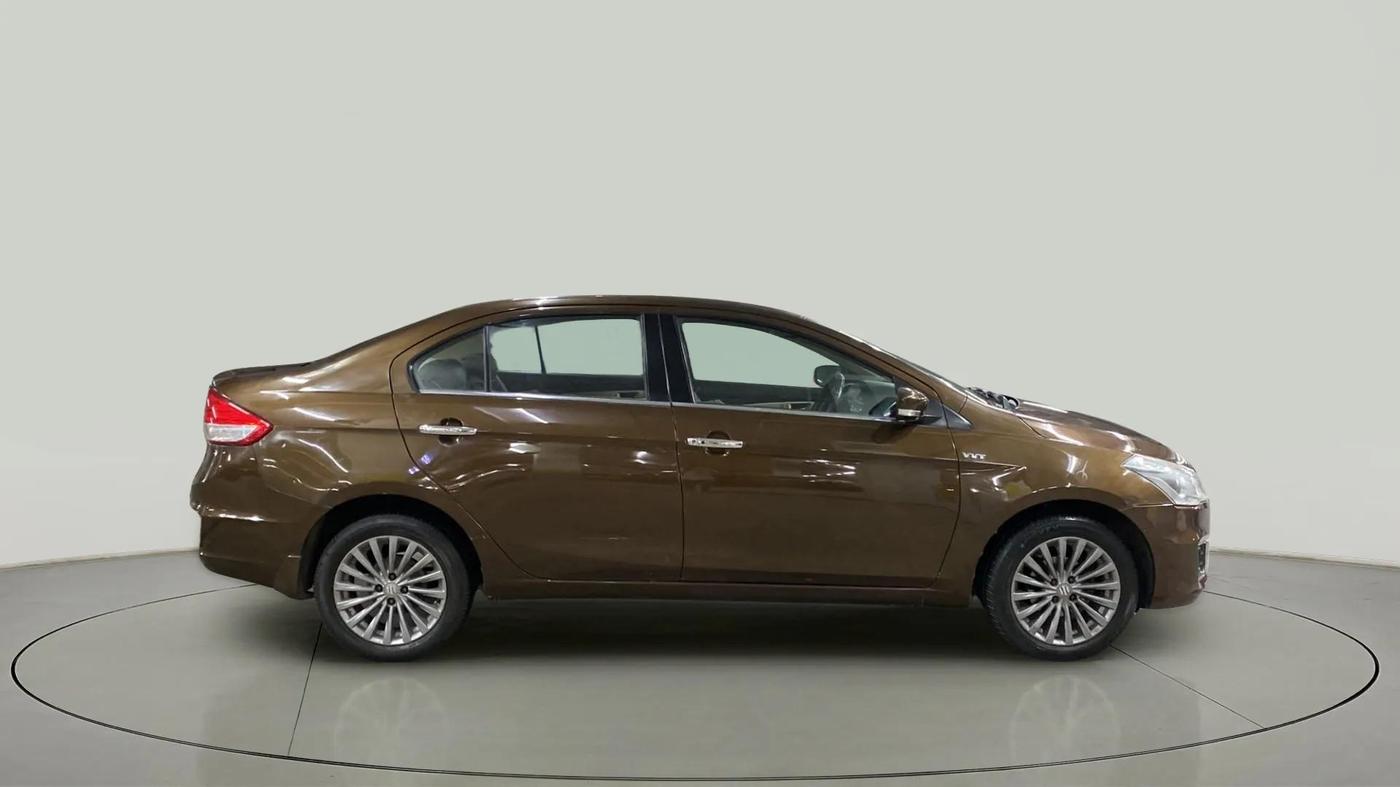 2015 Maruti Ciaz ZXI, Petrol, Manual, 96,827 km, Right Side View