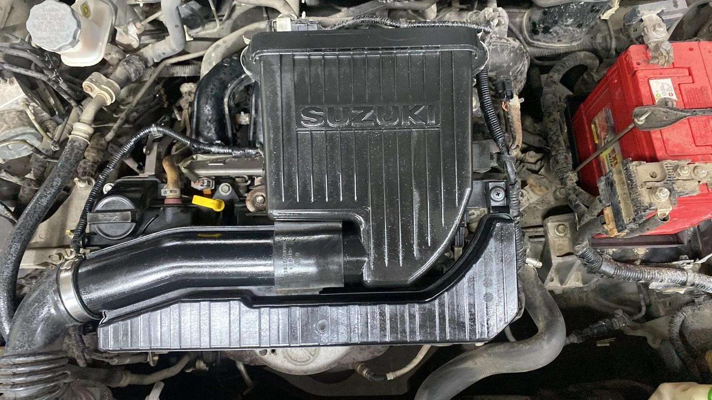 2015 Maruti Ciaz ZXI, Petrol, Manual, 96,827 km, Open Bonet
