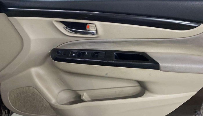 2015 Maruti Ciaz ZXI, Petrol, Manual, 96,629 km, Driver Side Door Panels Control