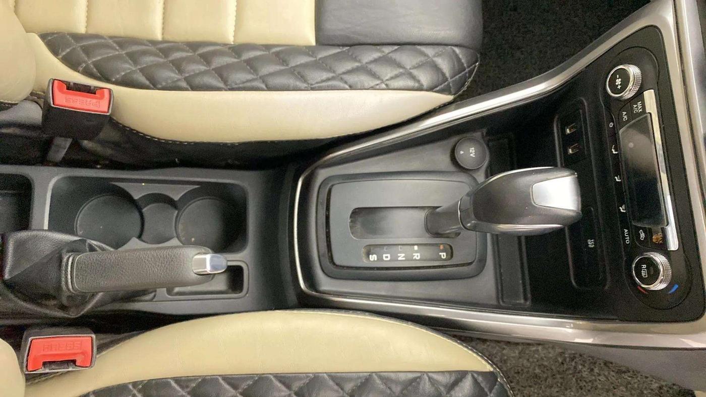 2020 Ford Ecosport TITANIUM 1.5L PETROL AT, Petrol, Automatic, 24,532 km, Gear Lever