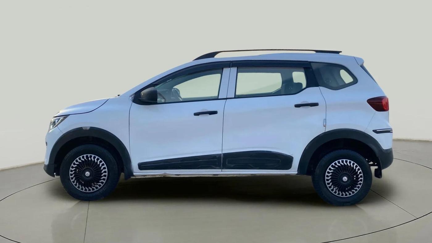 2023 Renault TRIBER RXL MT, Petrol, Manual, 24,541 km, Left Side