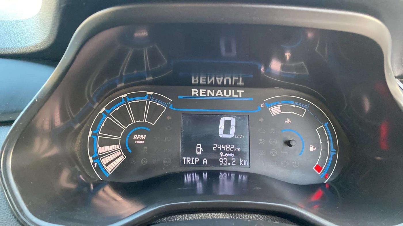 2023 Renault TRIBER RXL MT, Petrol, Manual, 24,541 km, Odometer Image