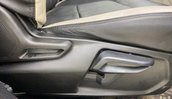 2022 Tata NEXON XZA PLUS SUNROOF PETROL, Petrol, Automatic, 35,118 km, Driver Side Adjustment Panel