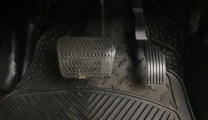 2022 Tata NEXON XZA PLUS SUNROOF PETROL, Petrol, Automatic, 35,118 km, Pedals