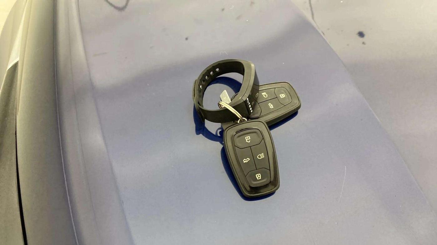 2022 Tata ALTROZ XZ PETROL, Petrol, Manual, 28,179 km, Key Close Up