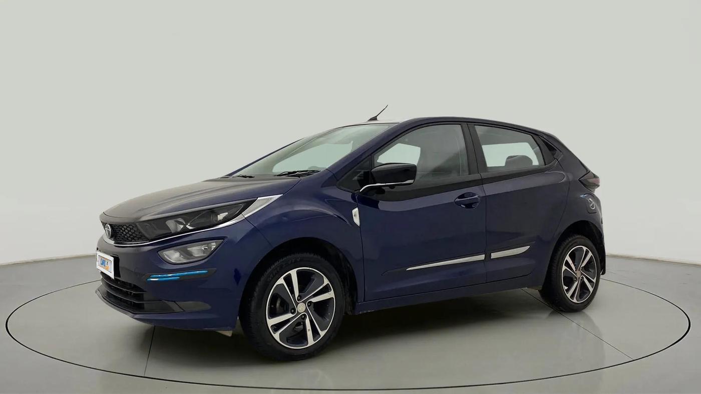 2022 Tata ALTROZ XZ PETROL, Petrol, Manual, 28,179 km, Left Front Diagonal