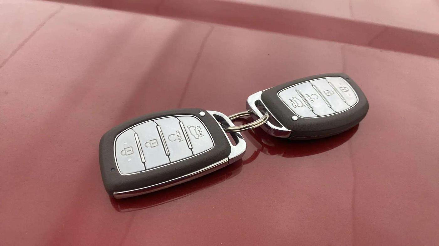 2021 Hyundai Creta SX EXECUTIVE 1.5 PETROL, Petrol, Manual, 28,198 km, Key Close Up
