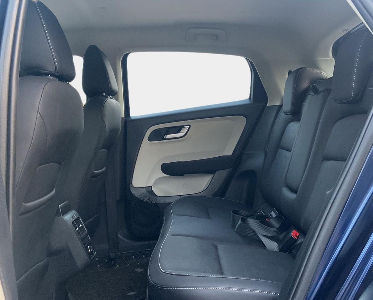 2022 Tata ALTROZ XZA PLUS, Petrol, Automatic, 9,861 km, Right Side Rear Door Cabin