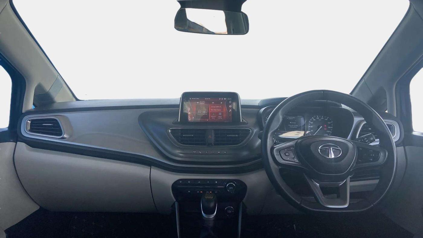 2022 Tata ALTROZ XZA PLUS, Petrol, Automatic, 9,861 km, Dashboard