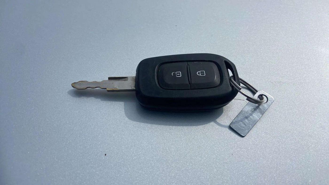 2018 Datsun Redi Go S 1.0 AMT, Petrol, Automatic, 47,432 km, Key Close Up
