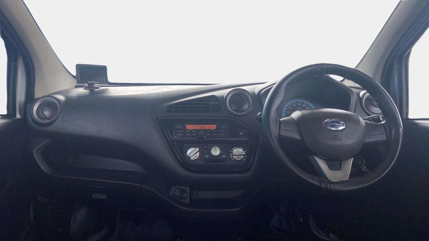 2018 Datsun Redi Go S 1.0 AMT, Petrol, Automatic, 47,432 km, Dashboard