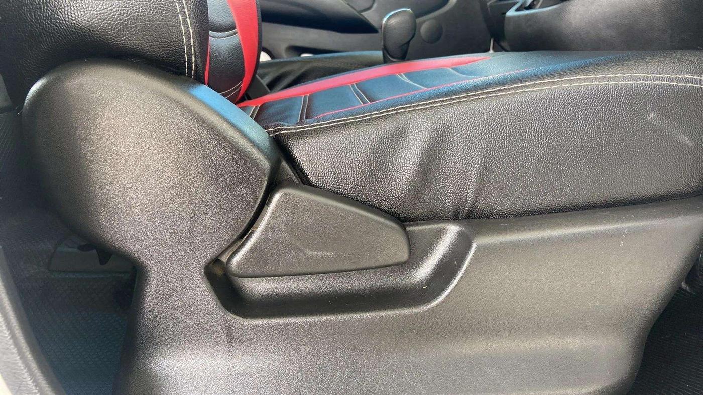 2018 Datsun Redi Go S 1.0 AMT, Petrol, Automatic, 47,432 km, Driver Side Adjustment Panel