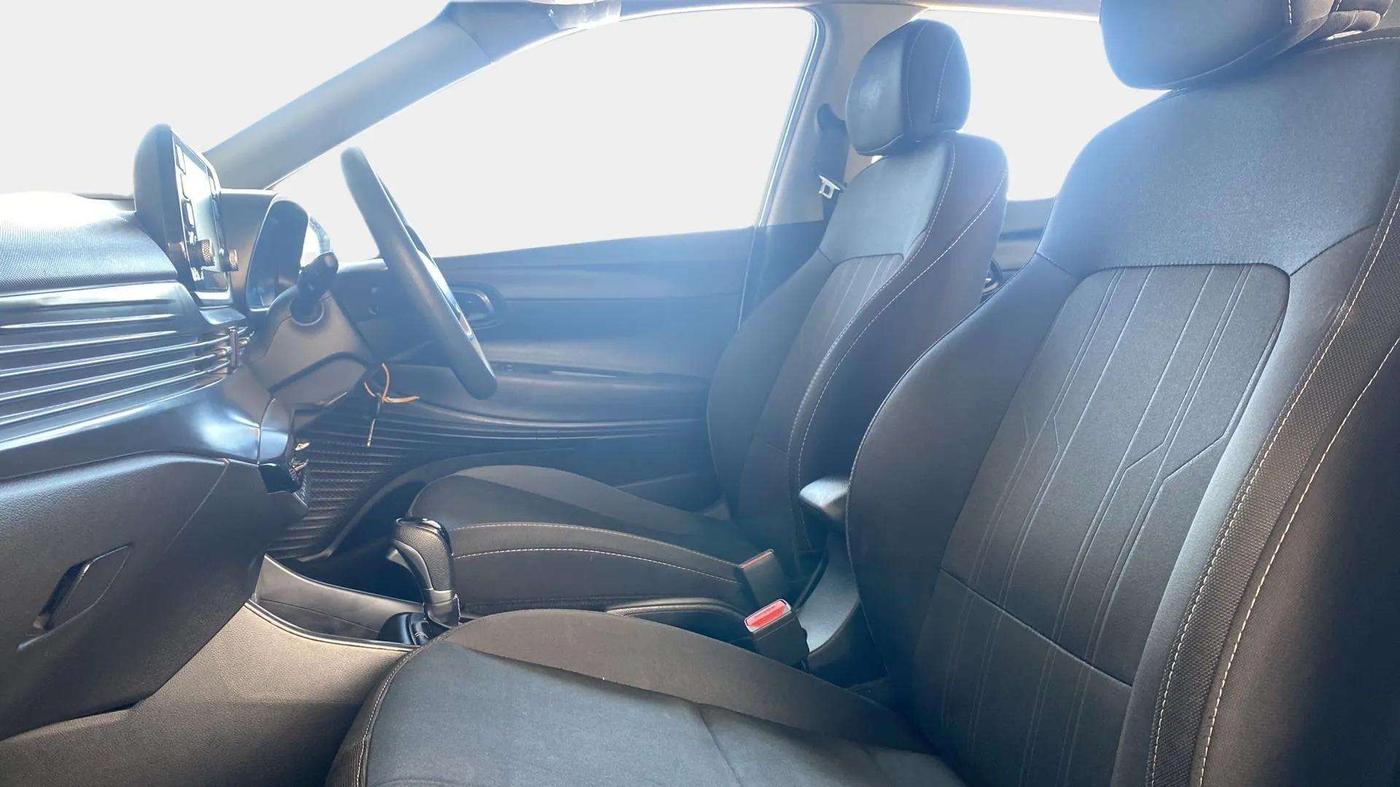 2023 Hyundai NEW I20 SPORTZ 1.2 IVT, Petrol, Automatic, 12,093 km, Right Side Front Door Cabin