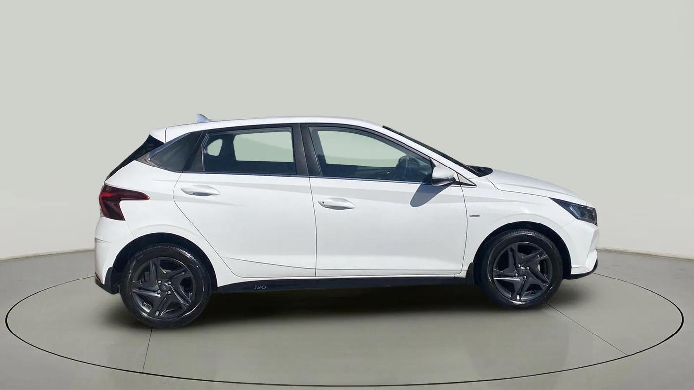 2023 Hyundai NEW I20 SPORTZ 1.2 IVT, Petrol, Automatic, 12,093 km, Right Side View