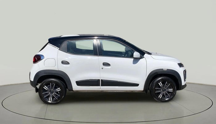 2022 Renault Kwid CLIMBER 1.0 AMT (O) DUAL TONE, Petrol, Automatic, 24,908 km, Right Side View