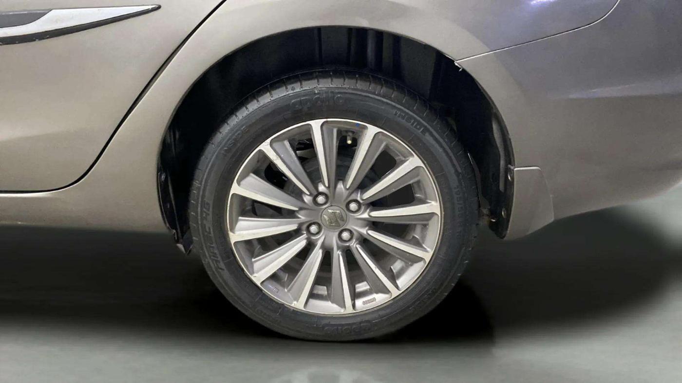 2020 Maruti Ciaz ALPHA 1.5 SHVS PETROL, Petrol, Manual, 38,048 km, Left Rear Wheel