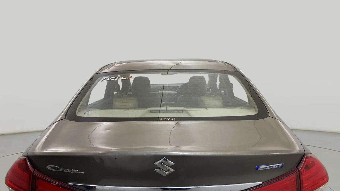2020 Maruti Ciaz ALPHA 1.5 SHVS PETROL, Petrol, Manual, 38,048 km, Rear Windshield